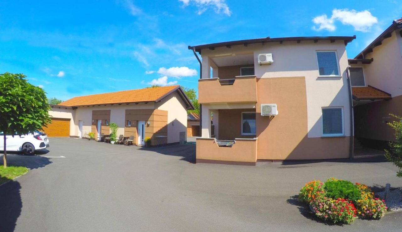 Apartments And Rooms Rea Muraszentmárton Kültér fotó